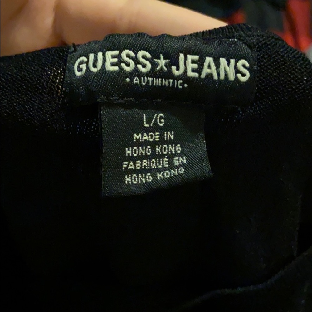 Basic Black Guess Top - Picture 4 of 4